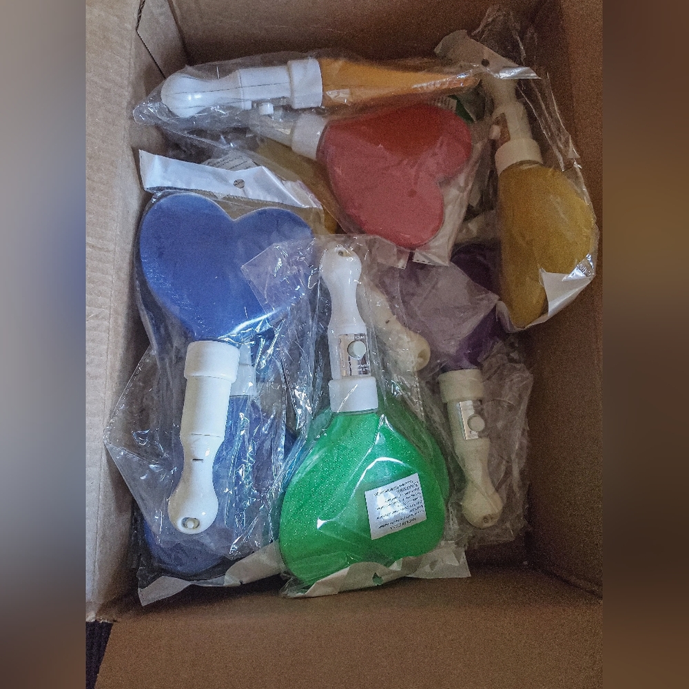 Light Up Heart Wands (Party Favors)